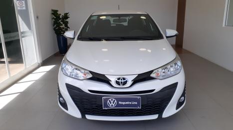 TOYOTA Yaris Hatch 1.3 16V 4P FLEX XL PLUS TECH MULTIDRIVE AUTOMTICO CVT, Foto 9