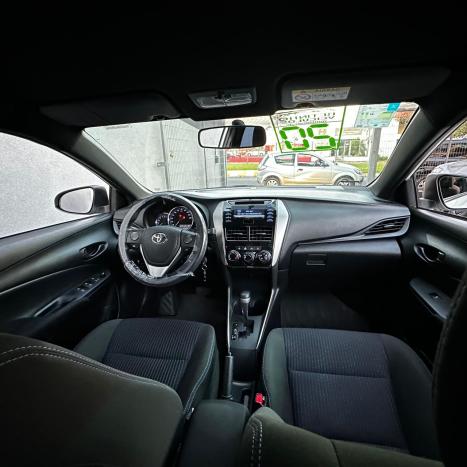 TOYOTA Yaris Hatch 1.3 16V 4P FLEX XL, Foto 7