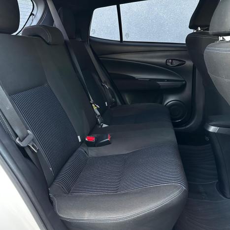 TOYOTA Yaris Hatch 1.3 16V 4P FLEX XL, Foto 12
