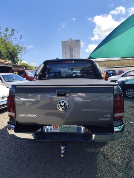 VOLKSWAGEN Amarok 3.0 V6 CABINE DUPLA HIGHLINE 4X4 TURBO INTERCOOLER AUTOMTICO, Foto 8
