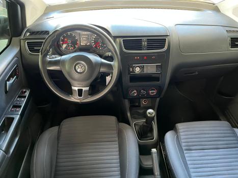 VOLKSWAGEN Crossfox 1.0 12V 4P FLEX, Foto 4