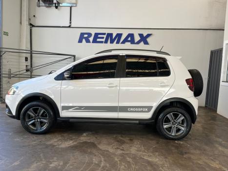 VOLKSWAGEN Crossfox 1.0 12V 4P FLEX, Foto 6