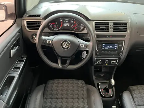 VOLKSWAGEN Fox 1.0, Foto 4