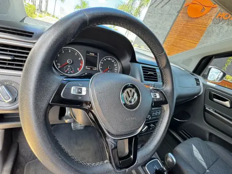 VOLKSWAGEN Fox 1.6 16V 4P FLEX MSI HIGHLINE I-MOTIO AUTOMATIZADO, Foto 2