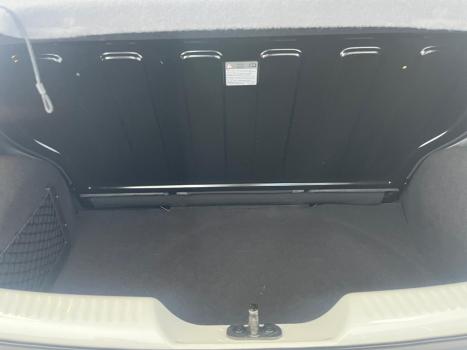 VOLKSWAGEN Fox 1.6 16V 4P MSI HIGHLINE FLEX, Foto 7