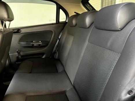 VOLKSWAGEN Gol 1.6, Foto 9