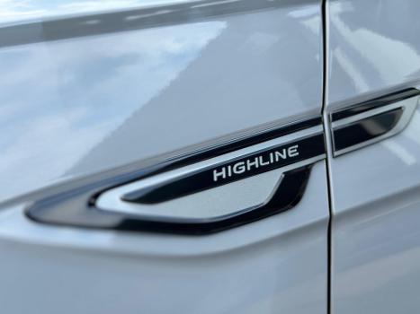 VOLKSWAGEN Nivus 1.0 4P FLEX 200 TSI COMFORTLINE TURBO AUTOMTICO, Foto 7