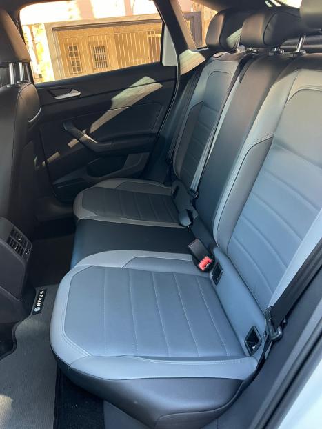 VOLKSWAGEN Nivus 1.0 4P FLEX 200 TSI HIGHLINE TURBO AUTOMTICO, Foto 10