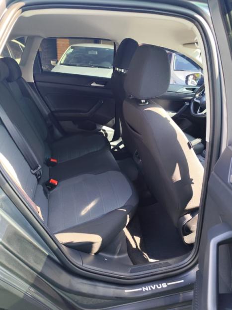 VOLKSWAGEN Nivus 1.0 4P FLEX 200 TSI COMFORTLINE TURBO AUTOMTICO, Foto 6