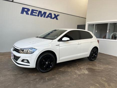 VOLKSWAGEN Polo Hatch 1.0 12V 4P 200 TSI COMFORTLINE, Foto 2