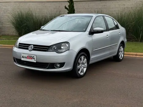 VOLKSWAGEN Polo Sedan 2.0 4P, Foto 3