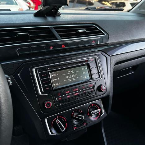 VOLKSWAGEN Saveiro 1.6 G7 CABINE DUPLA TRENDLINE FLEX, Foto 13