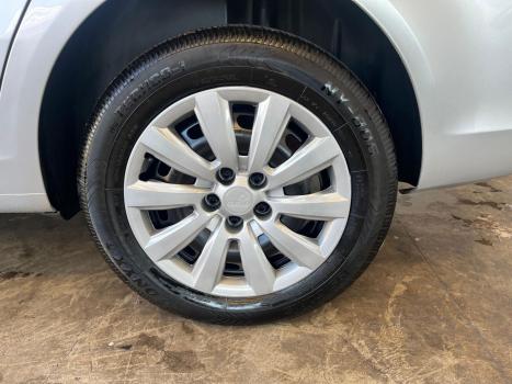 VOLKSWAGEN Space Fox 1.6 4P FLEX I-TREND, Foto 11