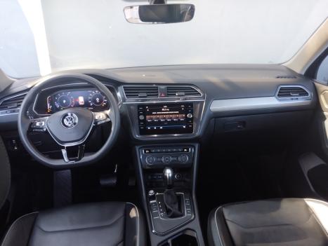 VOLKSWAGEN Tiguan 1.4 250 TSI TOTAL FLEX ALLSPACE COMFORTLINE TURBO AUTOMTICO TIPTRONIC, Foto 9