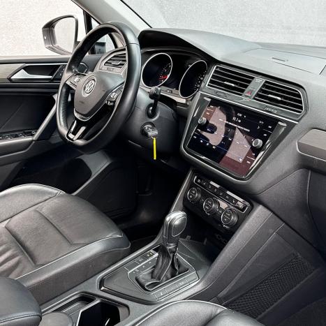 VOLKSWAGEN Tiguan 1.4 250 TSI TOTAL FLEX ALLSPACE COMFORTLINE TURBO AUTOMTICO TIPTRONIC, Foto 8