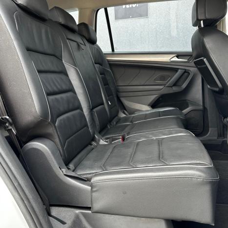 VOLKSWAGEN Tiguan 1.4 250 TSI TOTAL FLEX ALLSPACE COMFORTLINE TURBO AUTOMTICO TIPTRONIC, Foto 17