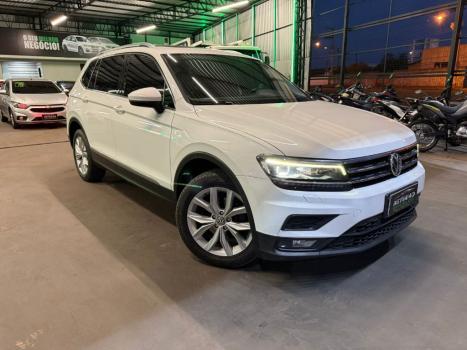 VOLKSWAGEN Tiguan 1.4 250 TSI TOTAL FLEX ALLSPACE TURBO AUTOMTICO TIPTRONIC, Foto 2