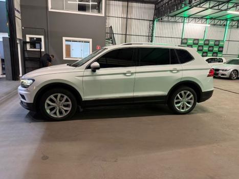 VOLKSWAGEN Tiguan 1.4 250 TSI TOTAL FLEX ALLSPACE TURBO AUTOMTICO TIPTRONIC, Foto 3