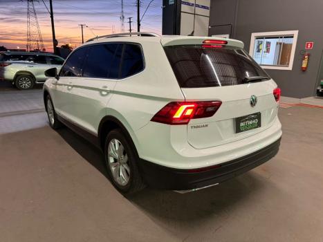 VOLKSWAGEN Tiguan 1.4 250 TSI TOTAL FLEX ALLSPACE TURBO AUTOMTICO TIPTRONIC, Foto 5
