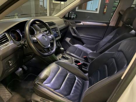 VOLKSWAGEN Tiguan 1.4 250 TSI TOTAL FLEX ALLSPACE TURBO AUTOMTICO TIPTRONIC, Foto 13