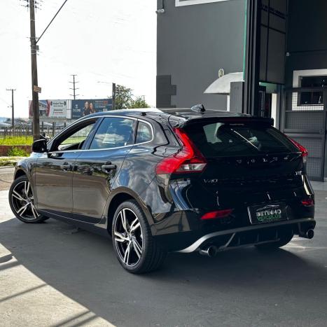 VOLVO V40 2.0 4P T5 R-DESIGN TURBO AUTOMTICO, Foto 3
