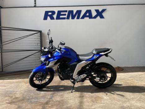 YAMAHA FZ 25 250 Fazer Flex , Foto 2