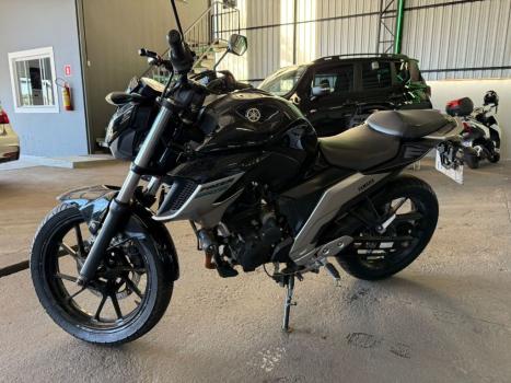 YAMAHA FZ 25 250 Fazer Flex , Foto 1