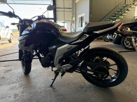 YAMAHA FZ 25 250 Fazer Flex , Foto 2