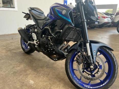 YAMAHA MT-03 300 ABS, Foto 9