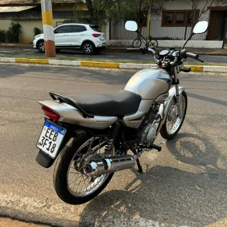 YAMAHA YBR 125 ED, Foto 6